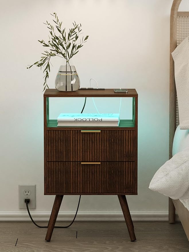 Nightstand, Modern Bedside Table with 2 Storage Drawer and Open Wood Shelf for Bedroom and Small Spaces, Night Stand with Solid Wood Legs (Walnut Brown-Outlet)