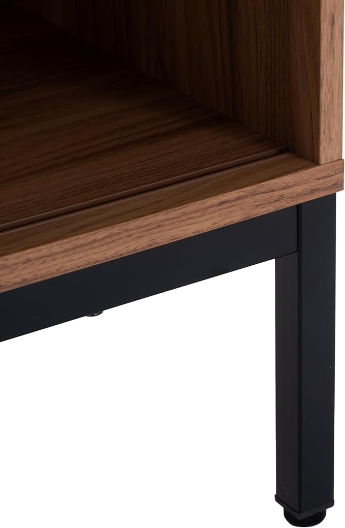 SAFAVIEH Lylia TV Stand for up to 55" Flatscreen – Oak with Black Legs & Handle, 1 Sliding Door, 1 Open Shelf, Entertainment Media Console (MED9617D)