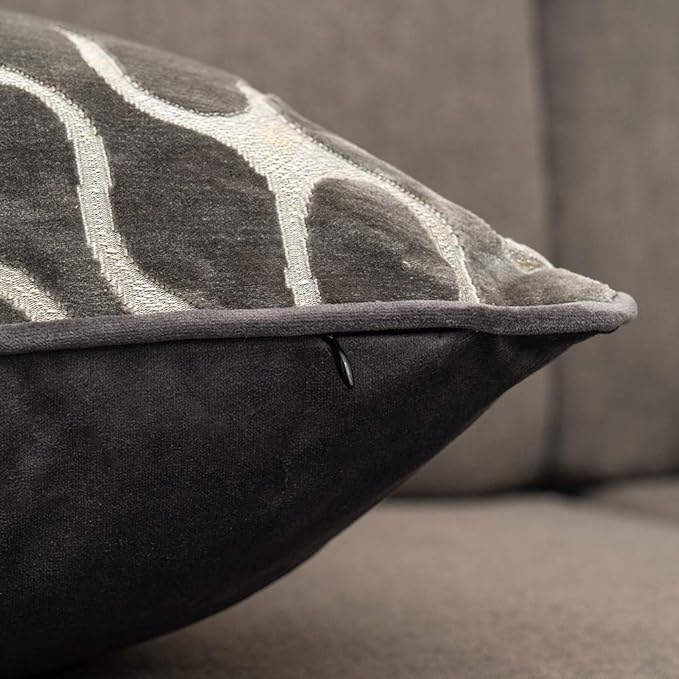 Yangest Silver Grey Throw Pillow Cover Wavy Cushion Cover Modern Zippered Rectangular Pillowcase for Sofa Couch Bedroom Living Room Home Decorative, 12x20 Inch