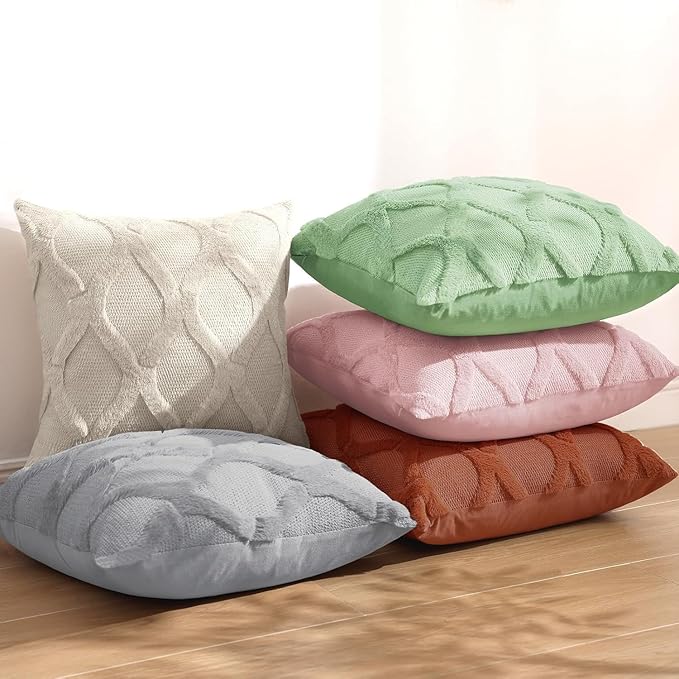 decorUhome Throw Pillow Covers 26x26 Inch Set of 2, Soft Plush Faux Fur Wool Grey Couch Pillow Covers, Decorative Neutral Pillow Cases for Bed Sofa Living Room Home Decor