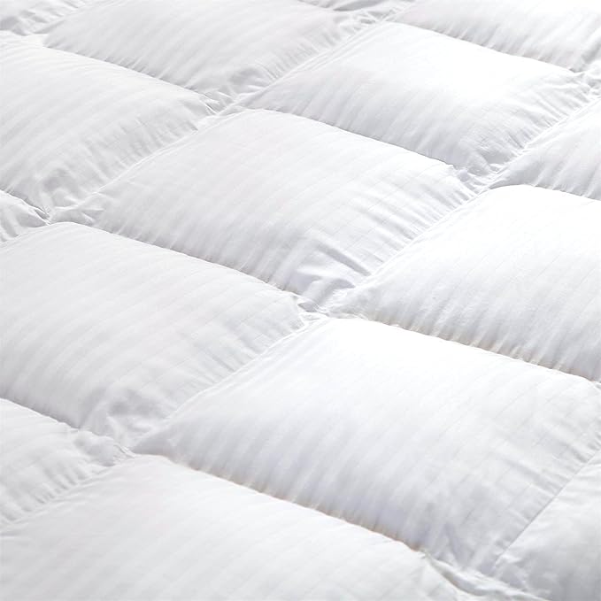 Luxurious All-Season Goose Down Feather Fiber Comforter Duvet Insert, Exquisite King White Stripe Design, Premium Baffle Box, 100% Cotton Down Proof Fabric, 65 oz. Fill Weight