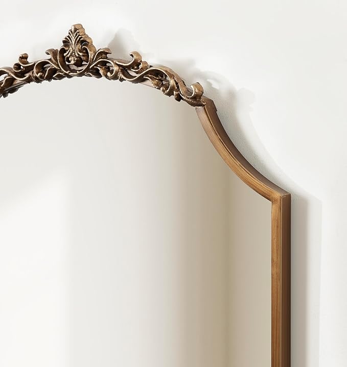 Kate and Laurel Arendahl Ornate Traditional Arched Scallop Mirror; 24 x 36; Antique Gold; Decorative Baroque Style Scalloped Arch Vintage Gold Mirror with Ornamental Crown