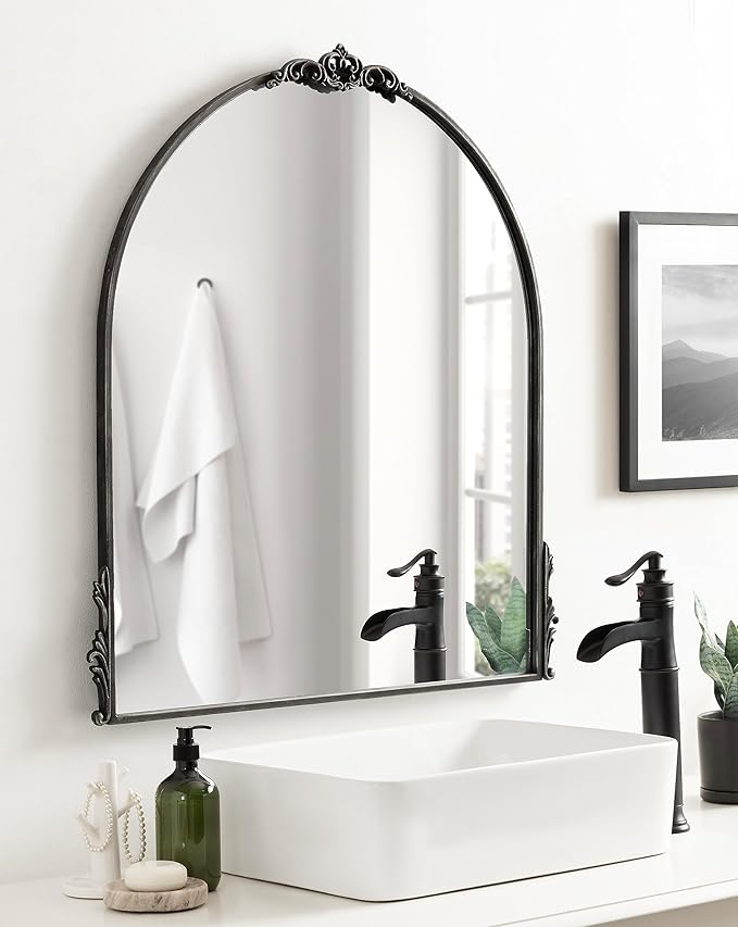 Kate and Laurel Myrcelle Traditional Arched Mirror; 30 x 32; Black; Decorative Large Arch Mirror with Ornate Garland Detailing Along The Crown and Edges of The Frame