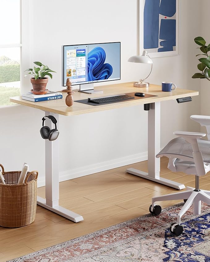 HUANUO 40" x 24" Electric Standing Desk Adjustable Height, 4 Memory Height Settings, Headphone Hook, Cable Manager, Sit Stand Up Desk for Home Office & Computer Workstation, Natural