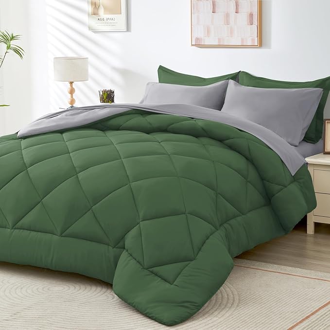 HEVUMYI King Comforter Set - 7-Piece All Season Bed in a Bag King, Ultra Soft Bedding Set with Comforter, Flat Sheet, Fitted Sheet, Pillowcases, Pillow Shams, Green & Light Grey