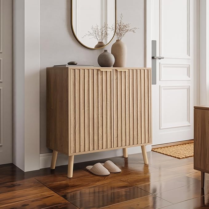 Pamapic Fluted Storage Cabinet, Sideboard Buffet Cabinet with Storage, Buffet Sideboard, Console Table, Credenza, Wood Modular Organizer with Doors & Shelf（Oak）