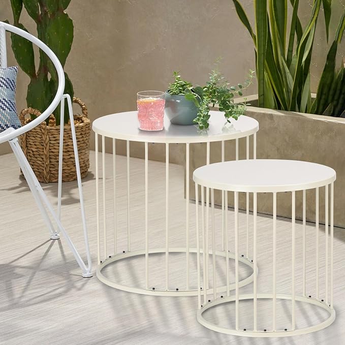 LEWIS&WAYNE Outdoor Side Table Set of 2, Metal Circle Accent End Tables for Balcony Backyard Garden Indoor Living Room, Durable Nesting Coffee Tables, 20”+16” Dia, White