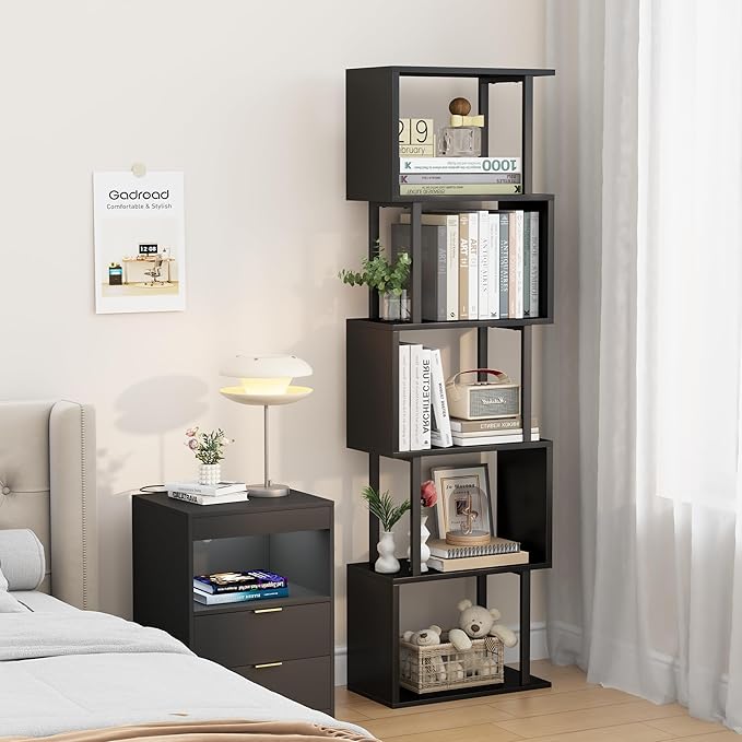 Gadroad 5-Tier Bookshelf, Tall S-Shaped Geometric Bookcase, Wood and Metal Decorative Storage Shelving, Modern Freestanding Display Shelves, Book Shelf Unit for Living Room Bedroom Home Office, Black