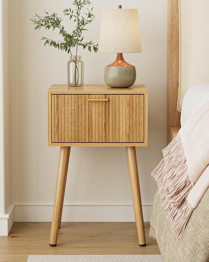 Night Stand, Oak Nightstand with Fluted Door, Small Modern Mid-Century Bedside Table for Bedroom, End Table for Living Room
