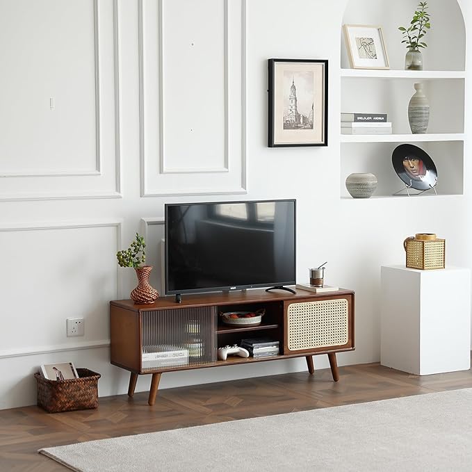 Tiita Rattan TV Stand for 55 Inch TV, Bamboo TV Cabinet with Adjustable Shelf and Storage, Boho Entertainment Center, Mid Century Modern Media Console for Bedroom, Living Room, Study, Walnut