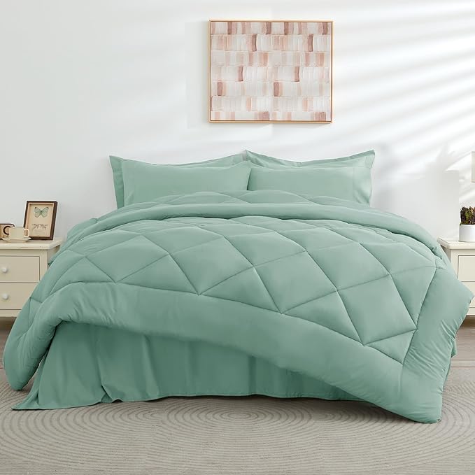 HEVUMYI Sage Green Queen Comforter Set - 7-Piece All Season Bed in a Bag Queen, Ultra Soft Bedding Set with Comforter, Flat Sheet, Fitted Sheet, Pillowcases, Pillow Shams, Sage Green