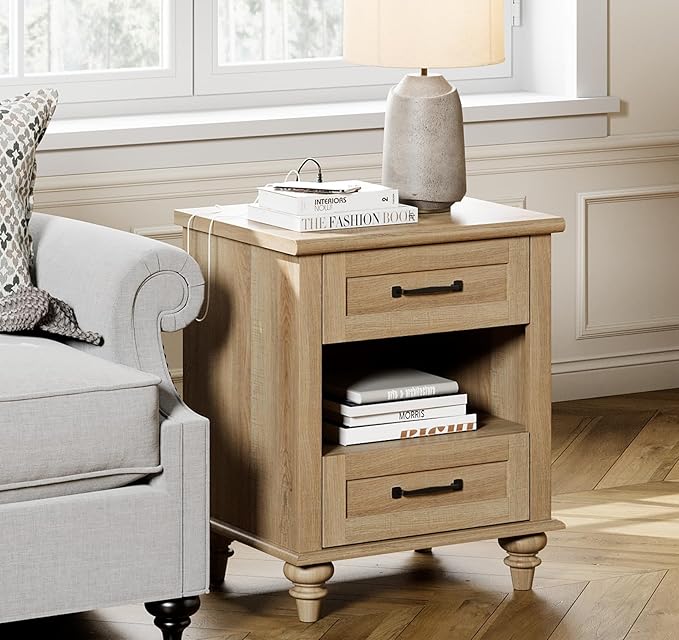 WAMPAT Oak Night Stand with 2 Drawers, Wooden Sofa Side Table with Charging Station, Farmhouse End Table for Living Room, Retro Nightstand Bedside Table for Bedroom