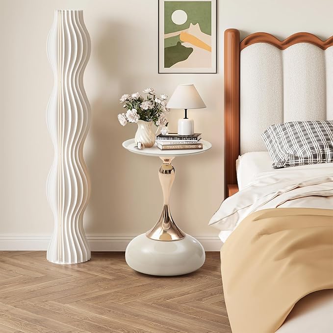 White Pedestal Side Table for Small Spaces, Metal Round Unique End Tables Living Room Modern Corner Accent Table, Martini Table Small Drink Table for Couch, Sofa, Recliner
