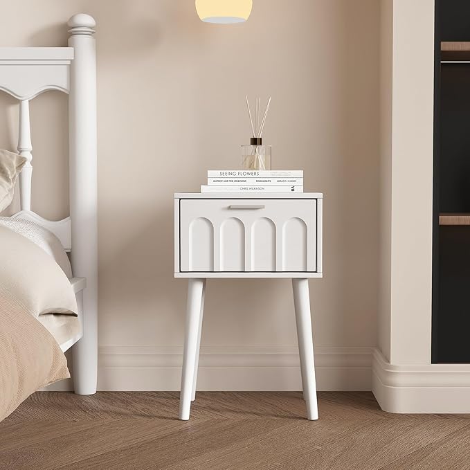 LAATOOREE Nightstand Set of 2, Small Bed Side Table with Arch Door, Mid-Century End Table with Wood Legs for Bedroom, Small Space (White)