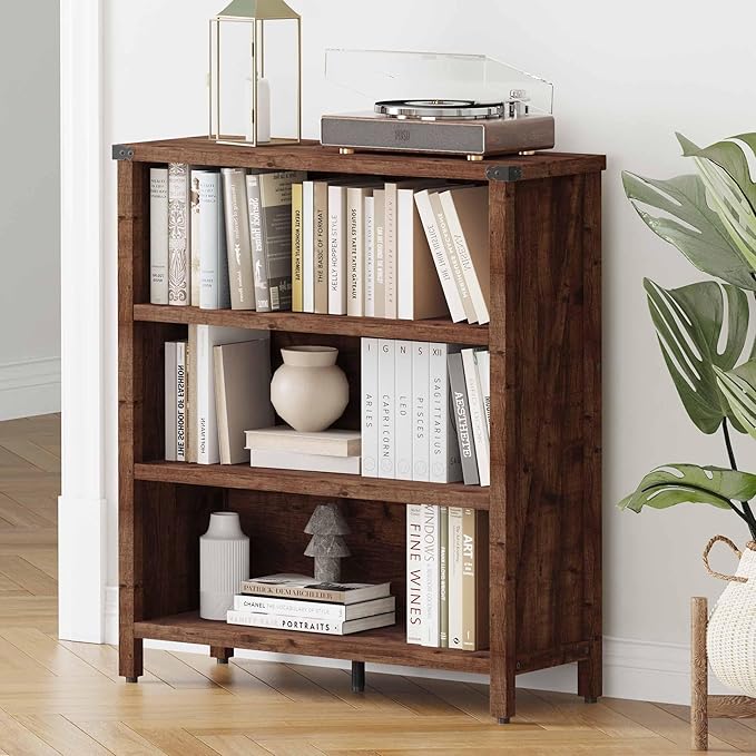BON AUGURE Rustic Short Bookshelf, 3 Shelf Bookcase, Small Wood Low Book Cases/Shelves, Farmhouse Storage Tier Book Shelves for Home Office, Living Room, Small Space (Rustic Oak)