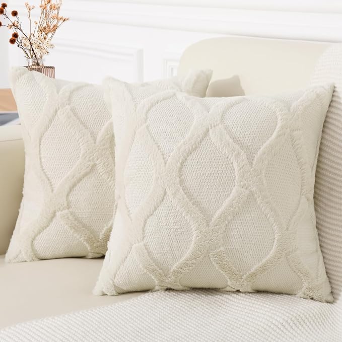 decorUhome Throw Pillow Covers 22x22 Inch Set of 2, Soft Plush Faux Fur Wool Beige Couch Pillow Covers, Decorative Neutral Pillow Cases for Bed Sofa Living Room Home Decor