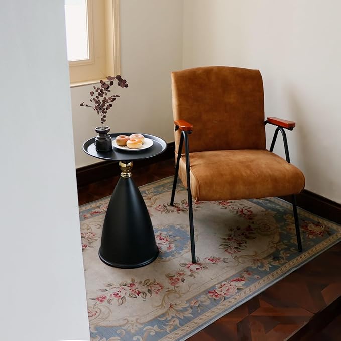 Small Round Black Side Table for Small Spaces, Pedestal Modern Couch End Tables for Living Room, Unique Accent Sofa Drink Table Metal Martini Tables for Recliner, Bedroom