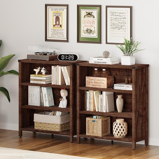BON AUGURE Rustic Short Bookshelf, 3 Shelf Bookcase, Small Wood Low Book Cases/Shelves, Farmhouse Storage Tier Book Shelves for Home Office, Living Room, Small Space (Rustic Oak)