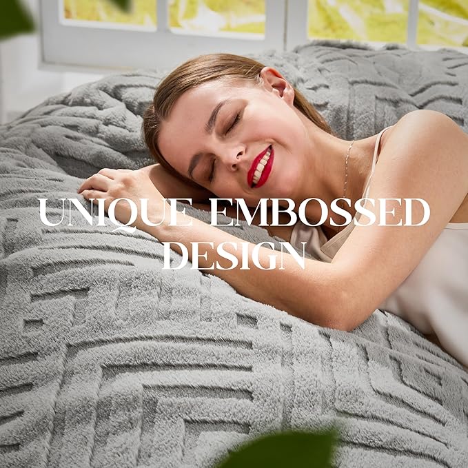 Hobestluk Bean Bag Chairs Adults Beanbag Chair with Filler Large Bean Bags with Fluffy Embossed Cover, Giant Bean Bag Chairs for Adults (Grey, 6FT - 70" x 70" x 15")