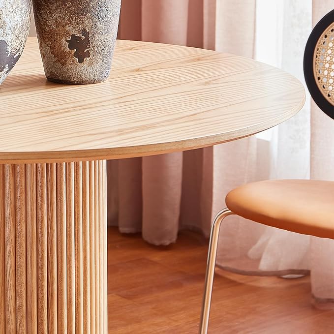Round Wood Dining Table，Wooden Trestle Pedestal Base on Stainless Steel Plate，Small Space Kitchen Table，34.25" Modern Circular Tabletop for Kitchen, Dining Room, Restaurant，Cafe (Natural)