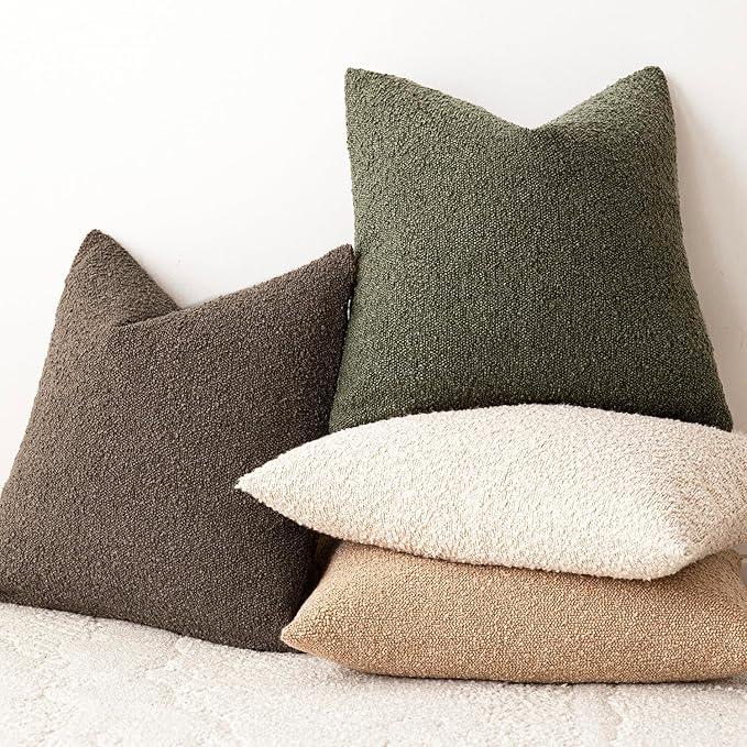 Foindtower Pack of 2 Textured Boucle Throw Pillow Covers Accent Solid Decorative Lumbar Pillow Cases Cozy Couch Cushion Case for Chair Sofa Bedroom Living Room Home Decor 12x20 Inch Moss Green