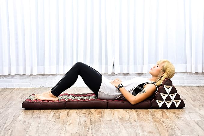 Leewadee - Comfortable Japanese Floor Mattress Used As Thai Floor Bed with Triangle Cushion, Futon Mattress Or Thai Massage Mat, 67 x 21 inches, Brown Red