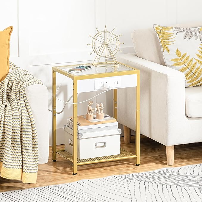 HOOBRO Side Table with Charging Station, End Table with USB Port, Nightstand for Tight Spaces, Tempered Glass, Modern Metal Frame, for Office, Bedroom, Living Room, Study, Gold GD76UBZ01
