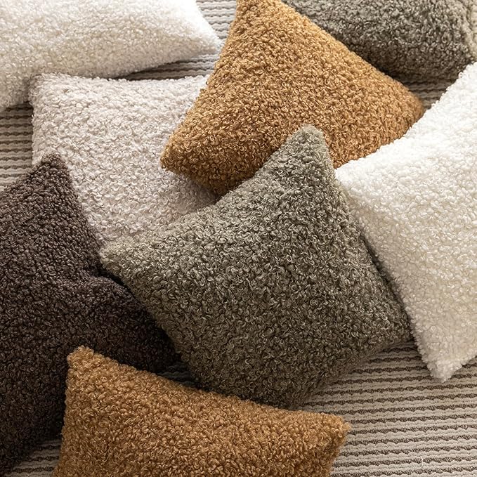 Foindtower 2 Pieces 18x18 Inch Bronze, Faux Fur Throw Pillow Cover Accent Sherpa Pillow Fuzzy Soft Pillowcases Sheepskin Decorative Fleece Cushion Case for Bed Couch Living Room