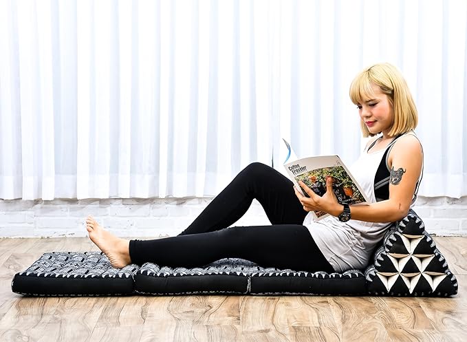 Leewadee - Comfortable Japanese Floor Mattress - Thai Floor Bed with Triangle Cushion - Futon Mattress - Thai Massage Mat, 67 x 21 inches, Anthracite Black, Kapok Filling