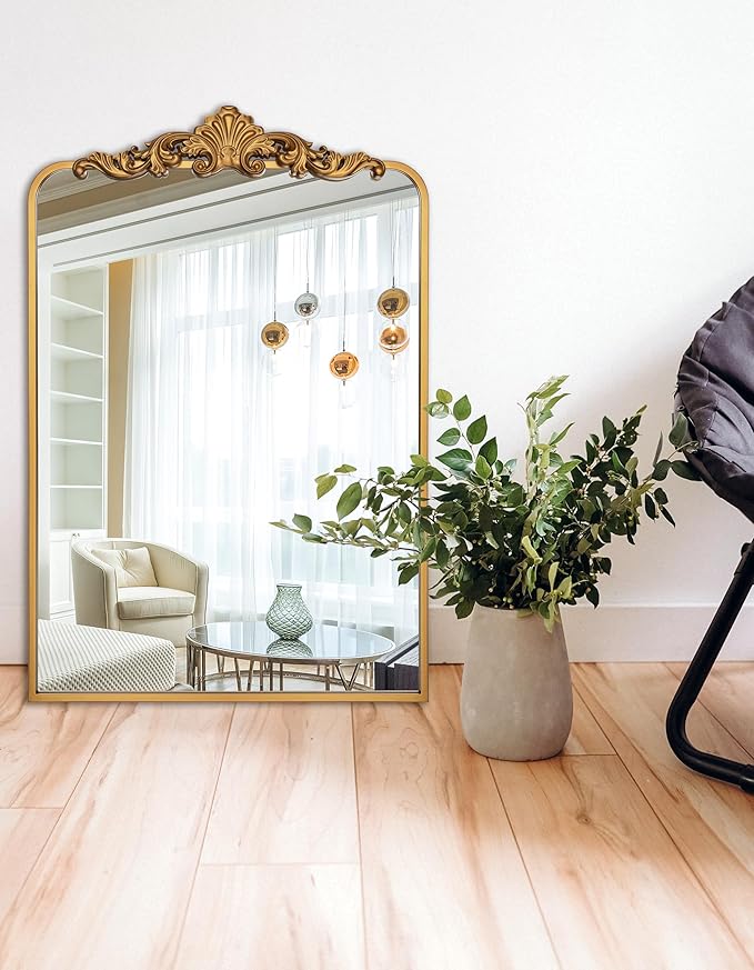 Ruomeng Traditional Wall Mirror, Vintage Bathroom Mirror Baroque Inspired Wall Décor, Gold Accent Mirror for Vanity Entryway and Living Room, 24” x 36"