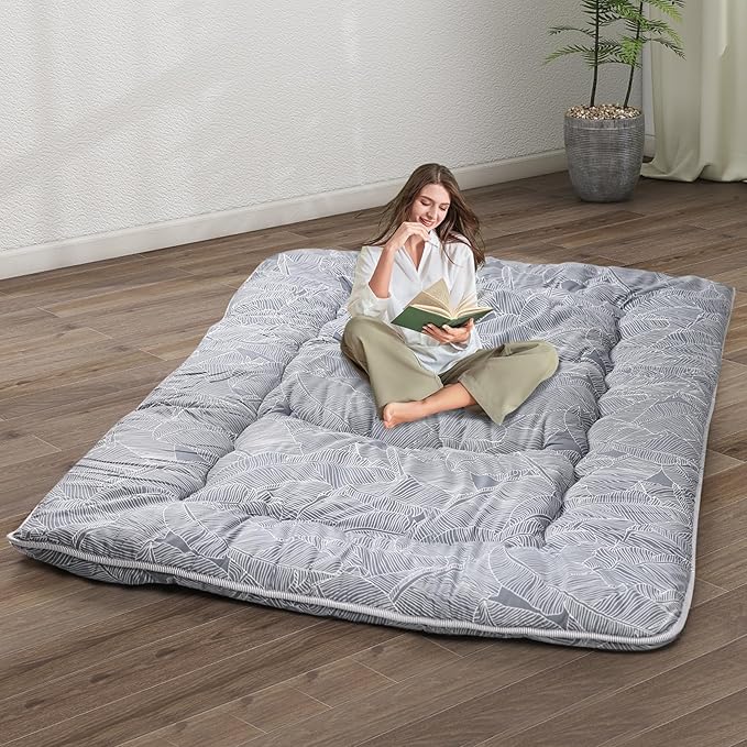 Japanese Floor Mattress,4" Thicken Japanese Floor Sleeping Pad Foldable,Futon Mattress Suitable for Camping and Guest Room (Grey, Twin (80" x 36"))