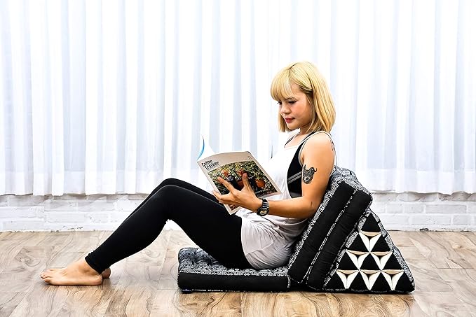 Leewadee - Comfortable Japanese Floor Mattress - Thai Floor Bed with Triangle Cushion - Futon Mattress - Thai Massage Mat, 67 x 21 inches, Anthracite Black, Kapok Filling
