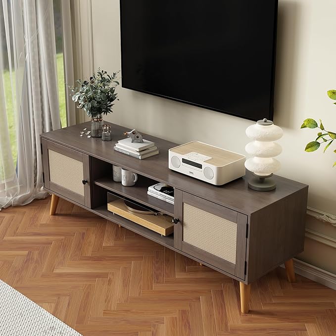 TV Stand for TVs up to 65 inches, Rattan Grain Finish Panel with 2 Storage cabinets, Modern Minimalist Style, Living Room, Audio-Visual Room for Multiple Rooms,3 Colors Available (Oak)