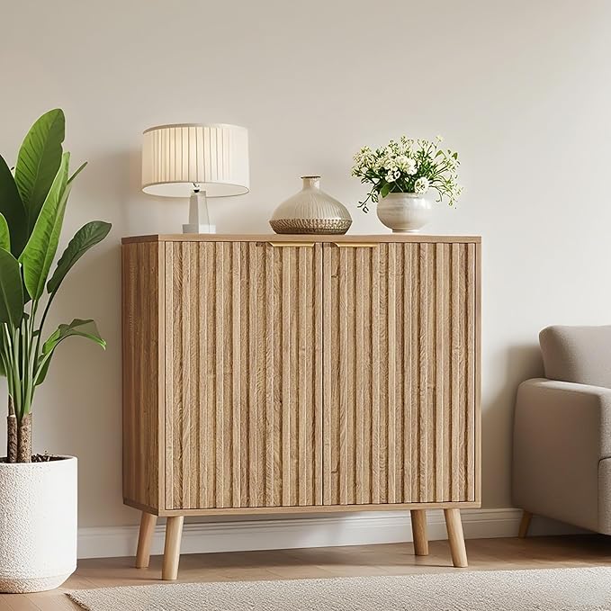 Pamapic Fluted Storage Cabinet, Sideboard Buffet Cabinet with Storage, Buffet Sideboard, Console Table, Credenza, Wood Modular Organizer with Doors & Shelf（Oak）