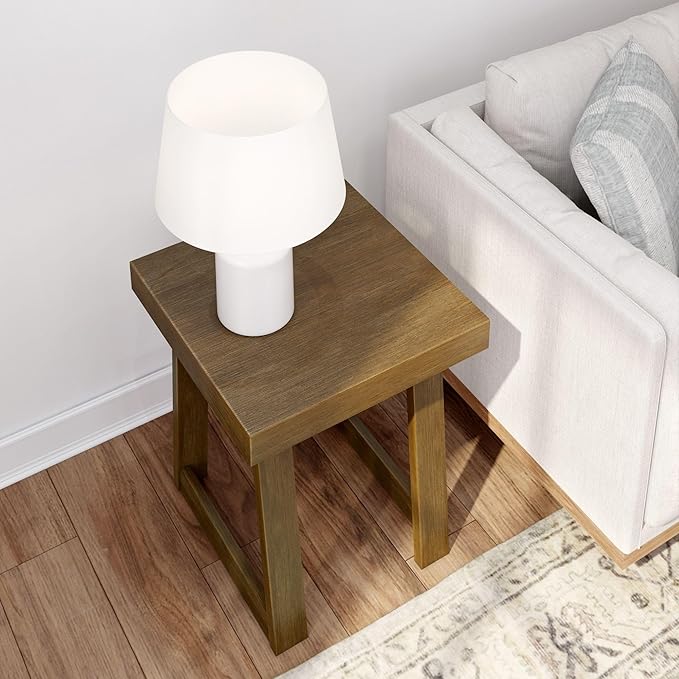 Plank+Beam Classic Square Side Table, Slim Side Table for Living Room, Narrow Nightstand for Small Spaces, Wood End Table for Bedroom, Pecan Wirebrush