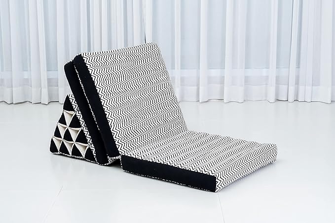 Leewadee - Comfortable Japanese Floor Mattress - Thai Floor Bed with Triangle Cushion - Futon Mattress - Thai Massage Mat, 67 x 21 inches, Black White, Kapok Filling