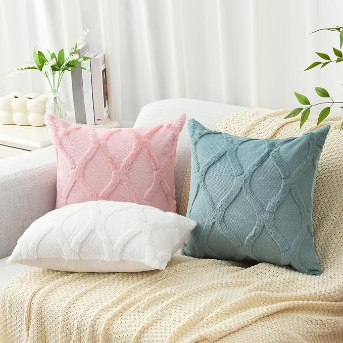 decorUhome Throw Pillow Covers 26x26 Inch Set of 2, Soft Plush Faux Fur Wool Light Pink Couch Pillow Covers, Decorative Neutral Pillow Cases for Bed Sofa Living Room Home Decor