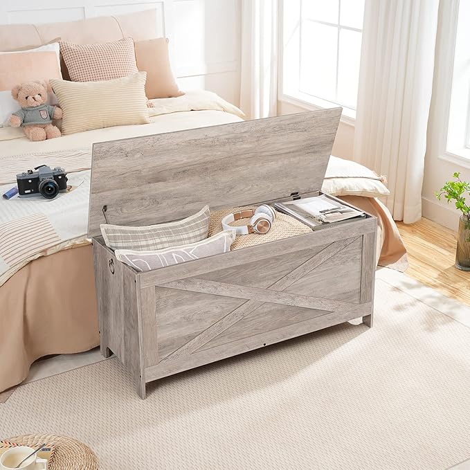 39.4" Toy Chest, Sturdy Entryway Storage Chest with Safety Hinges, Retro Toy Box, Wooden Look Accent Furniture for Living Room, Bedroom,Greige SCHG48101