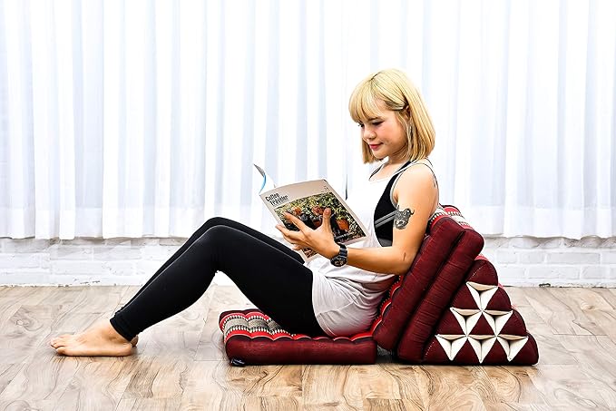 Leewadee - Comfortable Japanese Floor Mattress - Thai Floor Bed with Triangle Cushion - Futon Mattress - Thai Massage Mat, 67 x 21 inches, Red, Kapok Filling