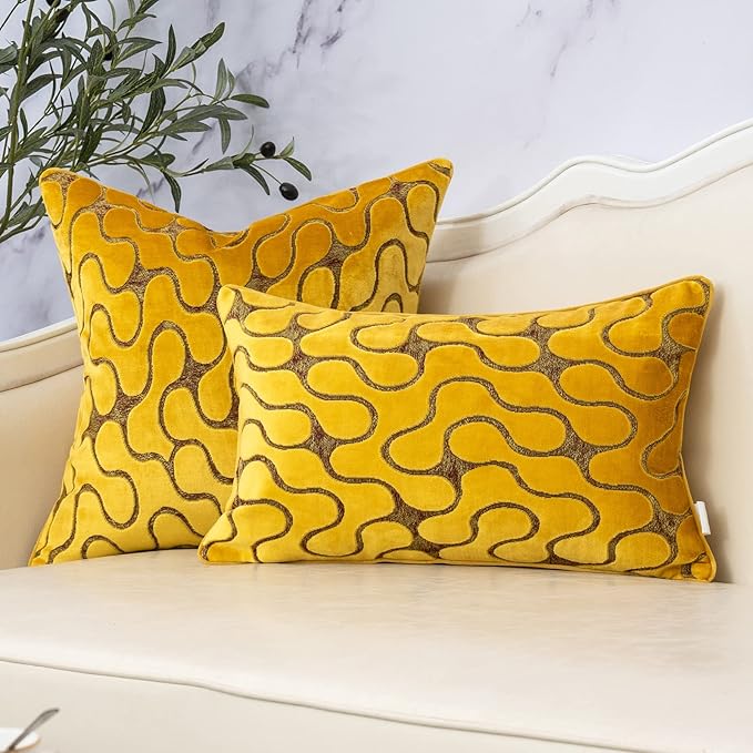 Yangest Yellow Square Throw Pillow Cover Wavy Velvet Cushion Cover Modern Zippered Pillowcase for Sofa Couch Bedroom Living Room Chair, 18 x 18 Inch