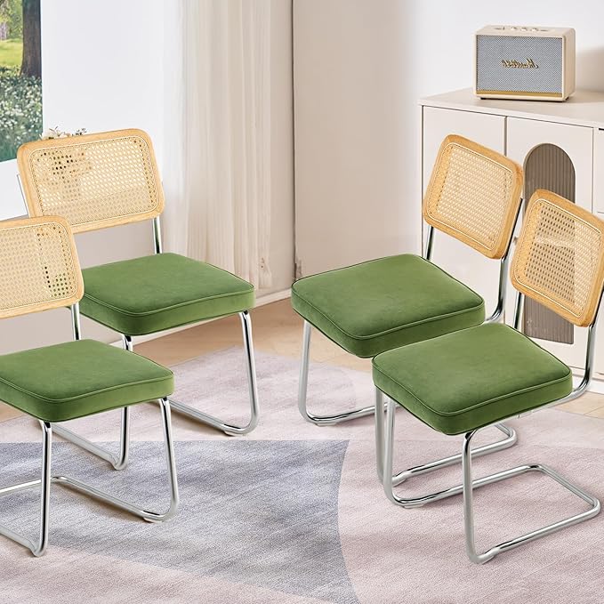 VEVOR Rattan Dining Chairs Set of 4, Mid Century Modern Dining Chair, Upholstered Velvet Accent Chair with Rattan Back, Retro Dining Room Kitchen Chair for Living Room, Bedroom (18.1 Inch)