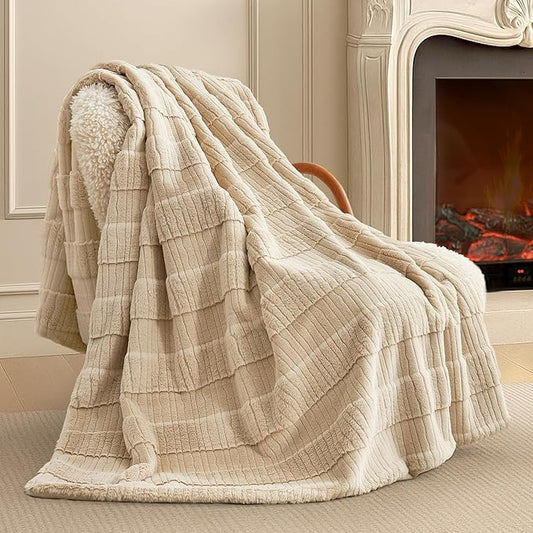 Amélie Home Luxury Striped Faux Fur Throw Blanket for Couch, Embossed Split Fur Cozy Fuzzy Fluffy Luxurious Soft Plush Sofa Chair Bed Gift Blankets for Women Men Wife Friend, 55"x70", Beige
