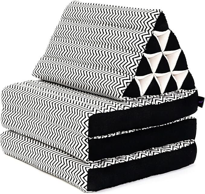 Leewadee - Comfortable Japanese Floor Mattress - Thai Floor Bed with Triangle Cushion - Futon Mattress - Thai Massage Mat, 67 x 21 inches, Black White, Kapok Filling