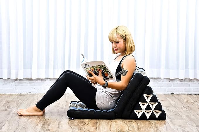 Leewadee - Comfortable Japanese Floor Mattress - Thai Floor Bed with Triangle Cushion - Futon Mattress - Thai Massage Mat, 67 x 21 inches, Blue, Kapok Filling