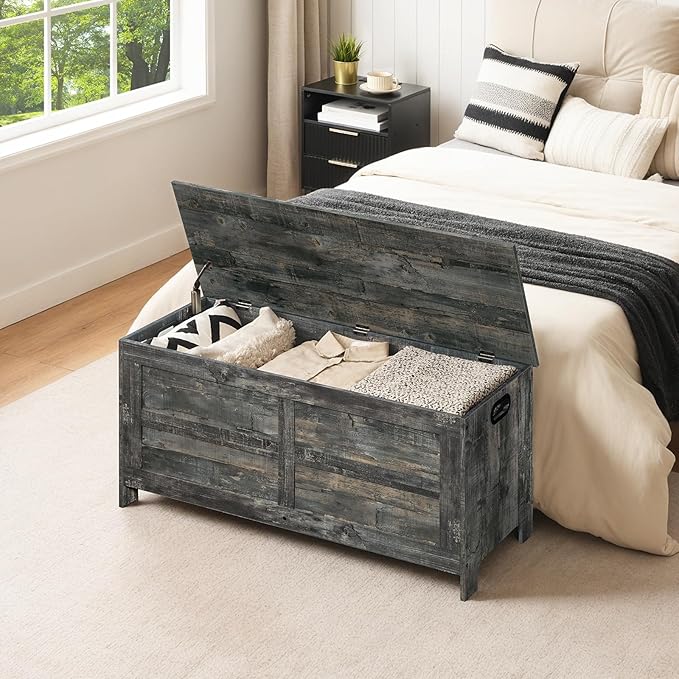 Storage Chest, 39.4” Large Toy Chest, Entryway Storage Trunk, Storage Bench with Safety Hinge, Entrance Bench for Living Room, Entrance, Bedroom, Vintage Gray SCRP48301