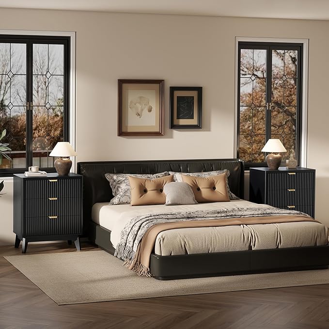 LYNCOHOME Fluted Nightstand with 3 Drawers Dresser, Modern Wood Chest of Bedside Table with Curved Profile, Fluted Dresser & Wood Drawer Organizer for Bedroom