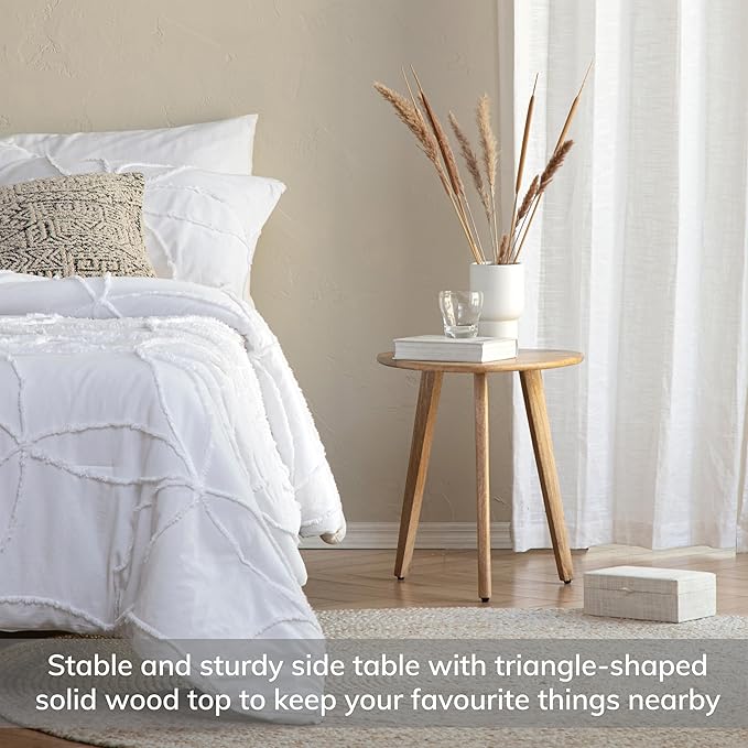 MH London Side Table - Wandsworth Wooden End Table - Exclusively Designed Hand Crafted Small Tables - Contemporary Triangle End Table for Living Room, Bedroom Bedside Tables and Office, Natural