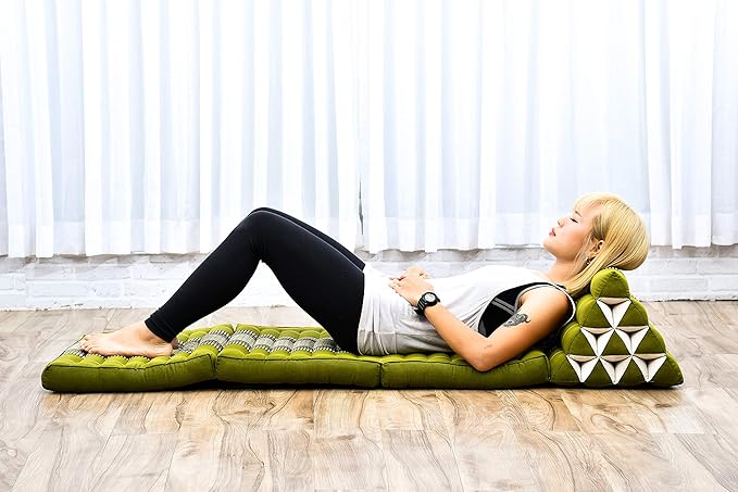 Leewadee - Comfortable Japanese Floor Mattress - Thai Floor Bed with Triangle Cushion - Futon Mattress - Thai Massage Mat, 67 x 21 inches, Green, Kapok Filling