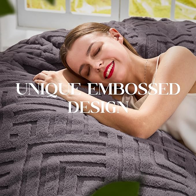 Hobestluk Bean Bag Chairs Adults Beanbag Chair with Filler Large Bean Bags with Fluffy Embossed Cover, Giant Bean Bag Chairs for Adults (Dark Grey, 6FT - 70" x 70" x 15")