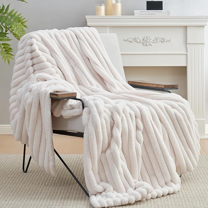 Amélie Home Faux Fur Throw Blanket for Couch, Cozy Fuzzy Fluffy Fur Luxurious Soft Striped Plush Gift Blankets for Family Sofa Chair Bed Living Room Bedroom, 55"x70", Ivory